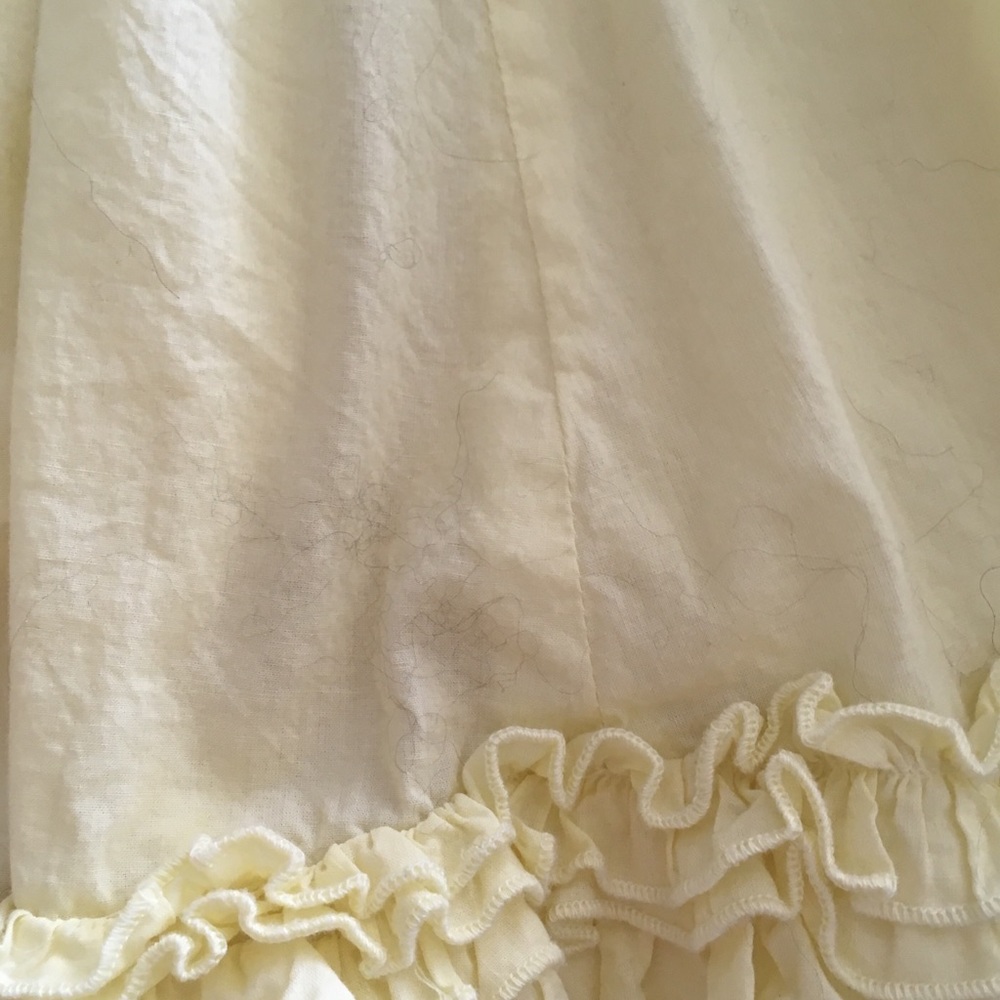 Pale Yellow Ruffled Skirt 💐 - Picture 2 of 5
